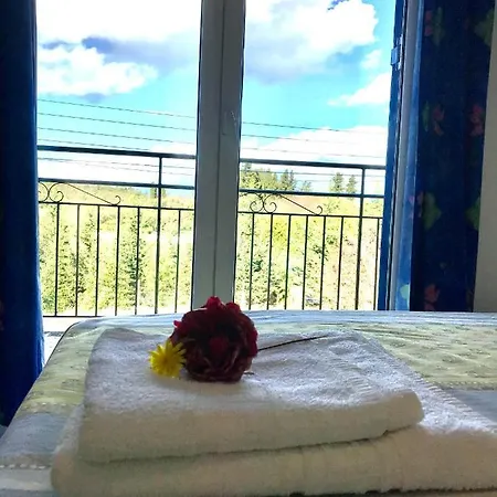 In - Banos And Swimming Pool Roda (Corfu)