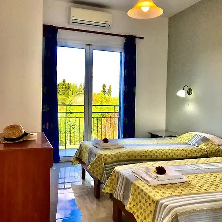 Banos 2 Bed And Swimming Pool