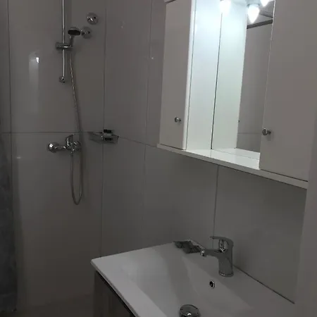 Διαμέρισμα Banos 2 Bed And Swimming Pool *