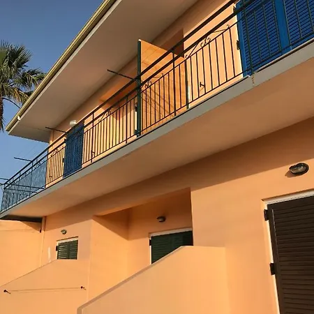 Banos 2 Bed And Swimming Pool *